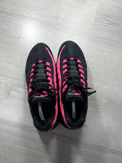 Nike Air Max 95 Black Pink Blast Size 8.5 U.K. trainer shoes
