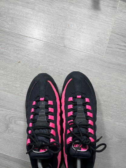 Nike Air Max 95 Black Pink Blast Size 8.5 U.K. trainer shoes