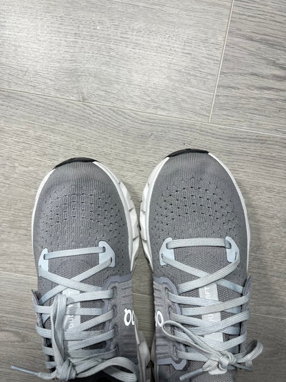 On Running Cloudswift 4 Alloy Glacier - 3MF10131014 - Size 6.5 U.K. trainer shoes