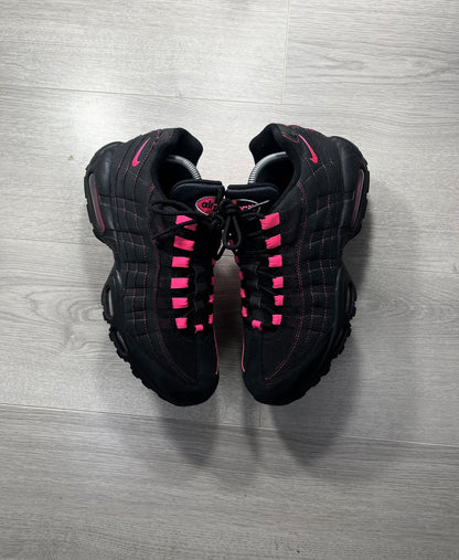 Nike Air Max 95 Black Pink Blast Size 8.5 U.K. trainer shoes