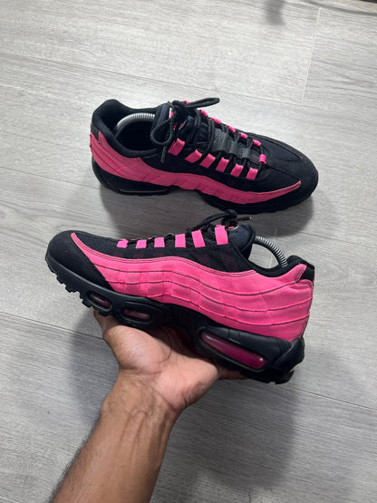 Nike Air Max 95 Black Pink Blast Size 8.5 U.K. trainer shoes