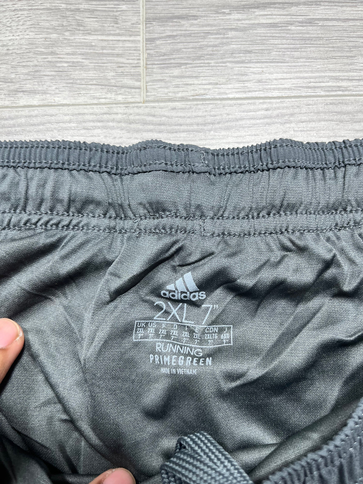 Men’s Adidas Own the Run Gym Sport sportswear Shorts Grey Areoready  - H34502 - Size 2XL