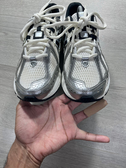 New Balance 1906R Silver Metallic Black - M1906RER - Size 9 U.K. trainer shoes