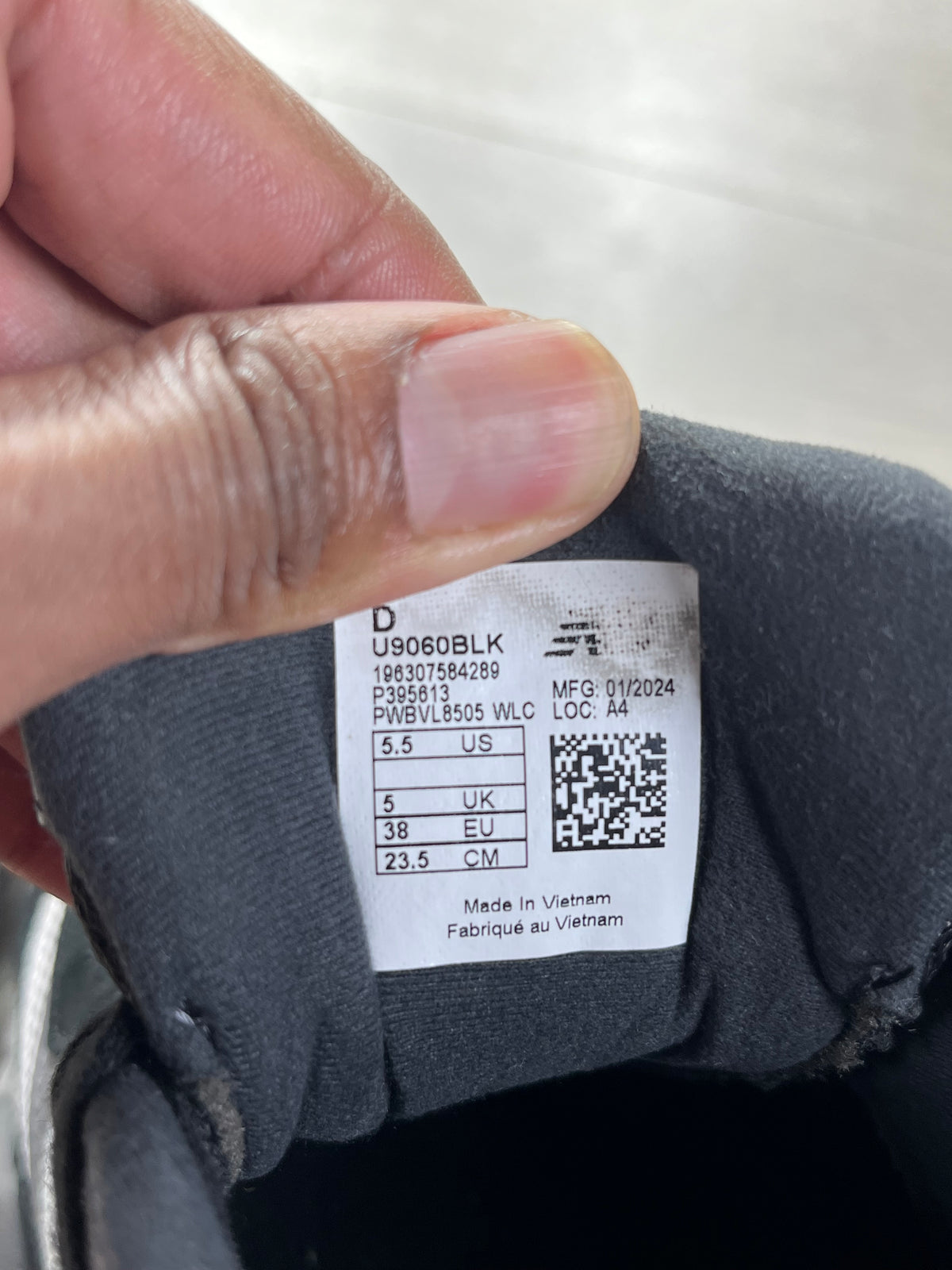 New Balance 9060 Black Castlerock - U9060BLK - Size 5 U.K.