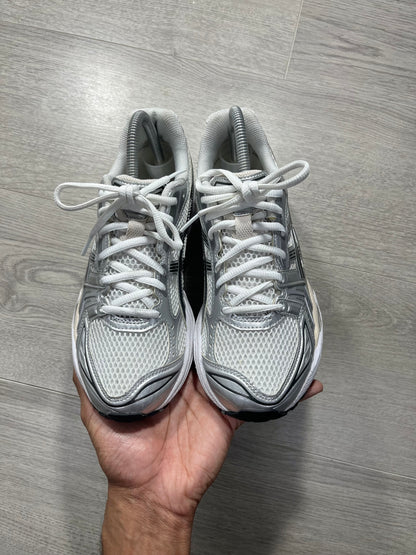 ASICS Gel-Kayano 14 White Graphite Grey Size 5.5 U.K. - 1203A537-110 Running trainer shoes